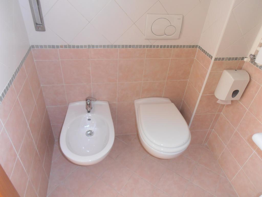 Hotel Giusy Pérouse Chambre photo